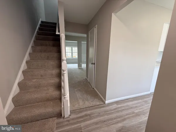 $3,100 | 4924 McFarland Drive, Fairfax, VA 22032