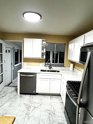 $169,500 | 9746 Newton Drive, Ferguson, MO 63136