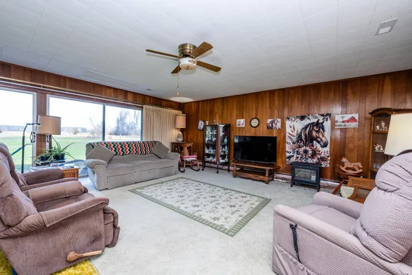 $309,000 | 7081 Highway 12, Three Oaks, MI 49128