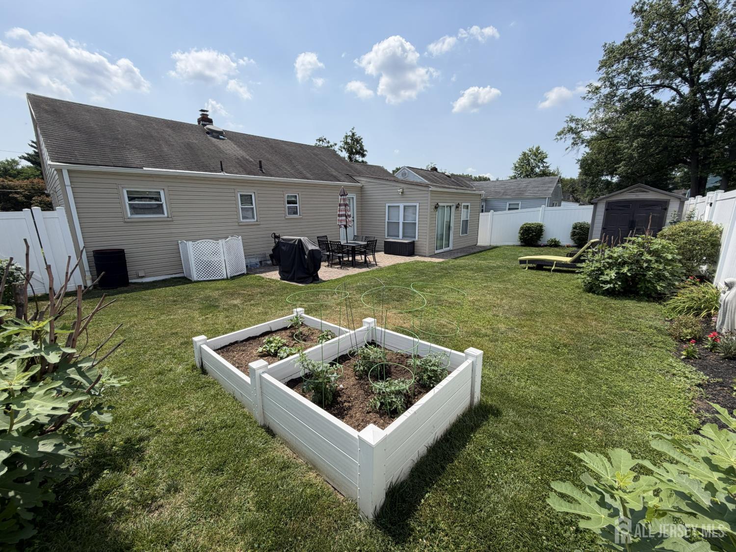 36 Maplewood Avenue Colonia, NJ 07067 - Photo 6 of 30