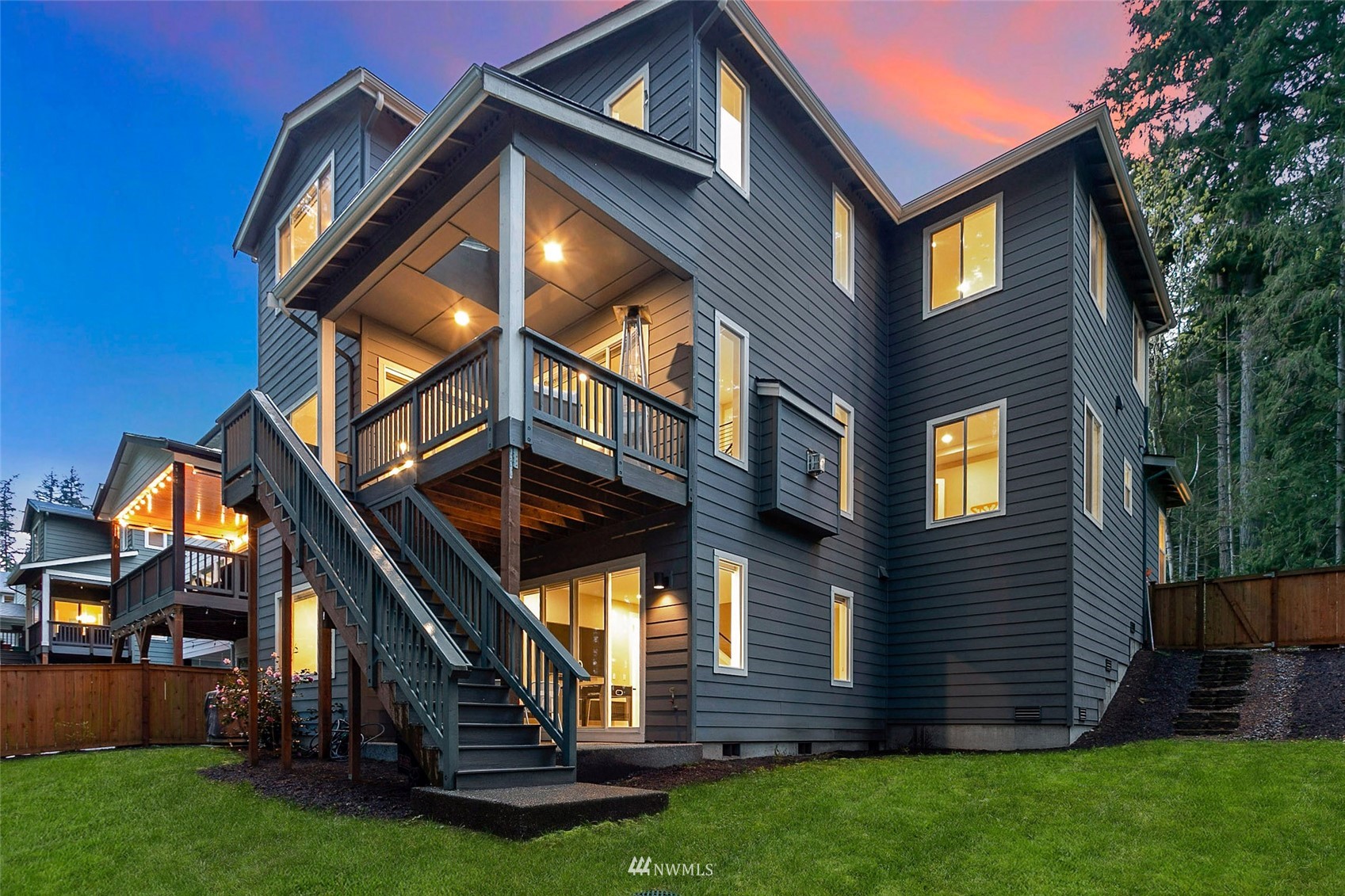 21899 Southeast 5th Place Sammamish, WA 98074 - Photo 29 of 35