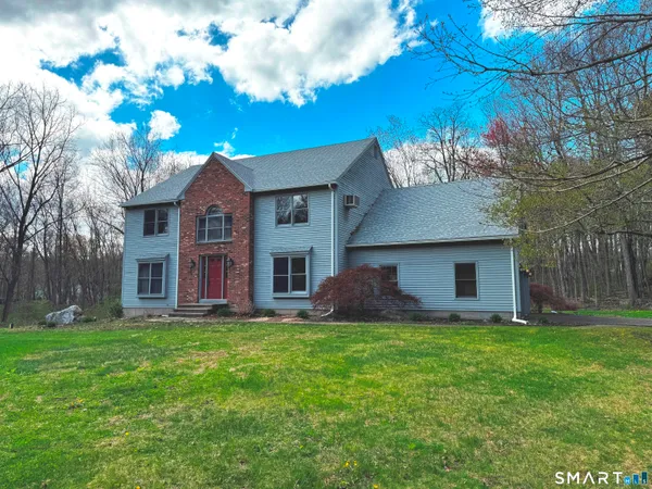 $449,900 | 237 Silver Street, Granby, CT 06060