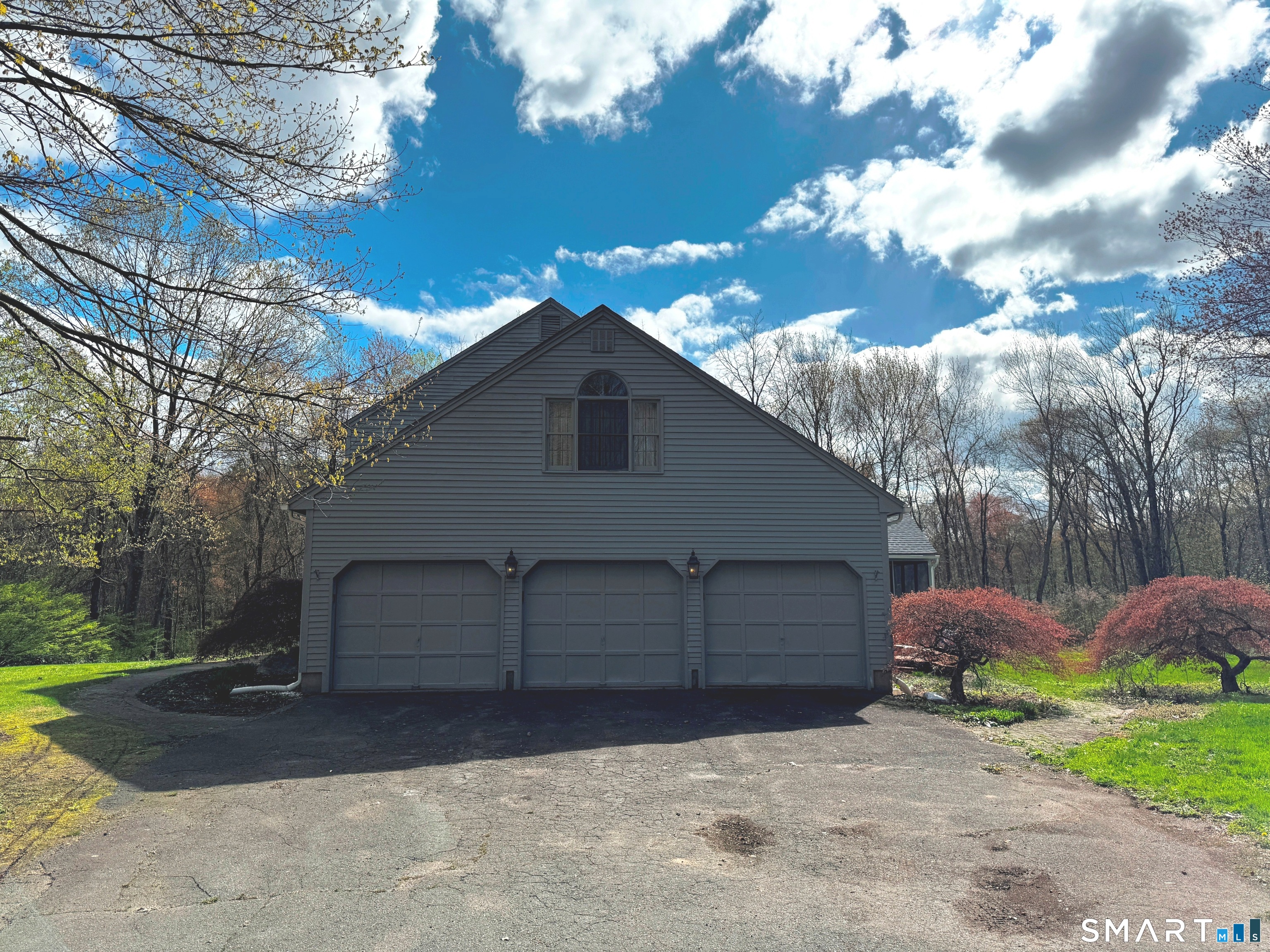 237 Silver Street Granby, CT 06060 - Photo 3 of 35