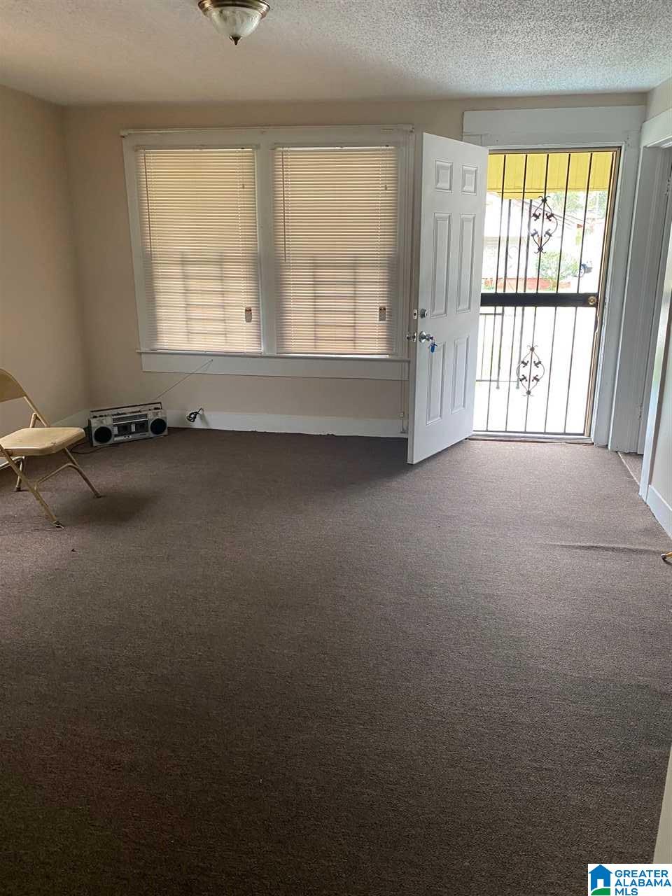 2436 Carlos Avenue Southwest Birmingham, AL 35211 - Photo 5 of 10