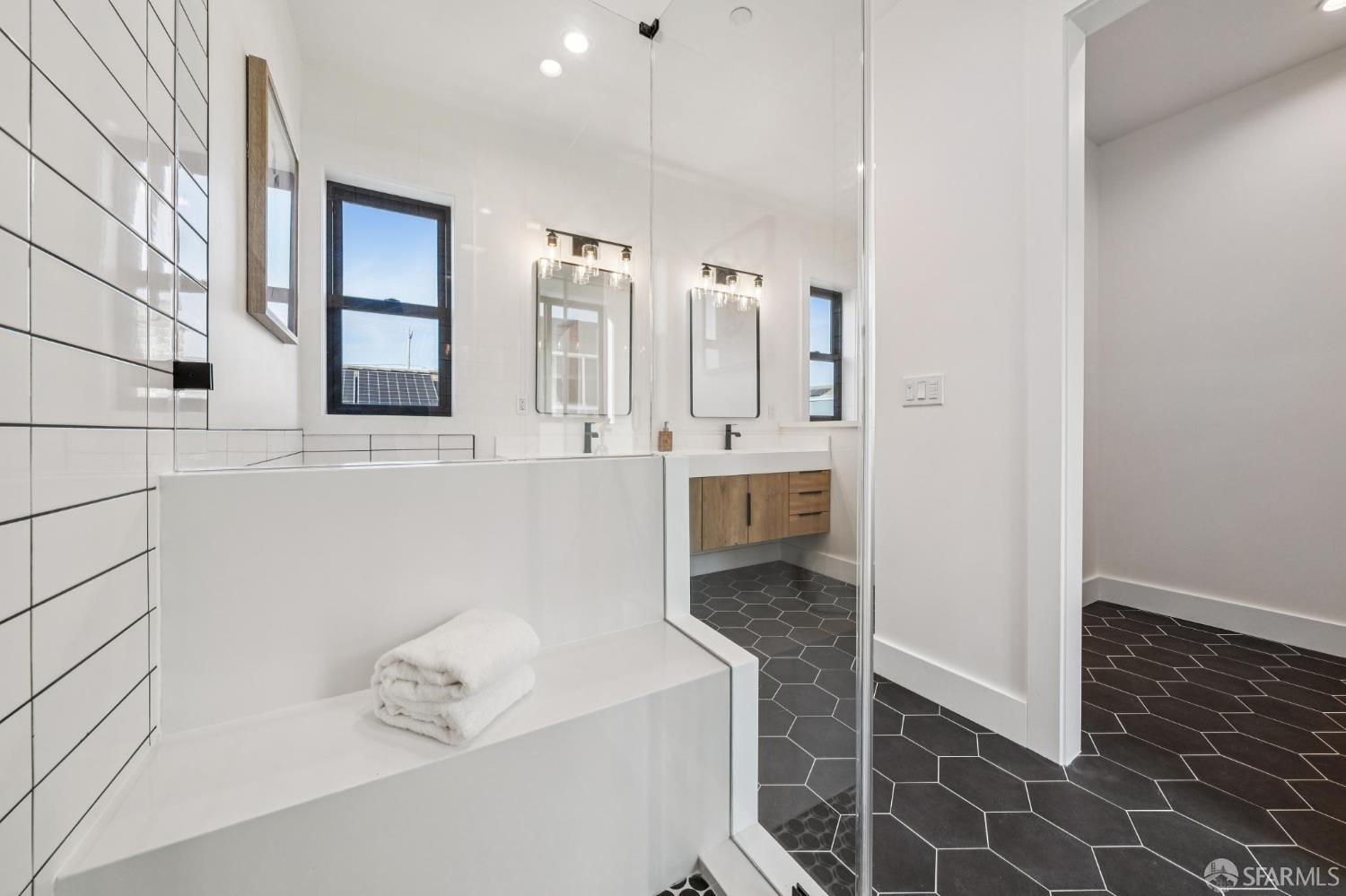 2411 Sixth Street Berkeley, CA 94710 - Photo 50 of 72