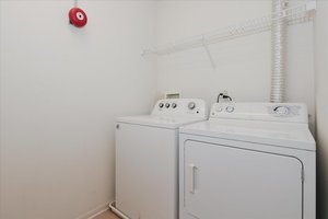10049 Cummings Street Huntley, IL 60142 - Photo 18 of 30 a utility room with dryer and washer