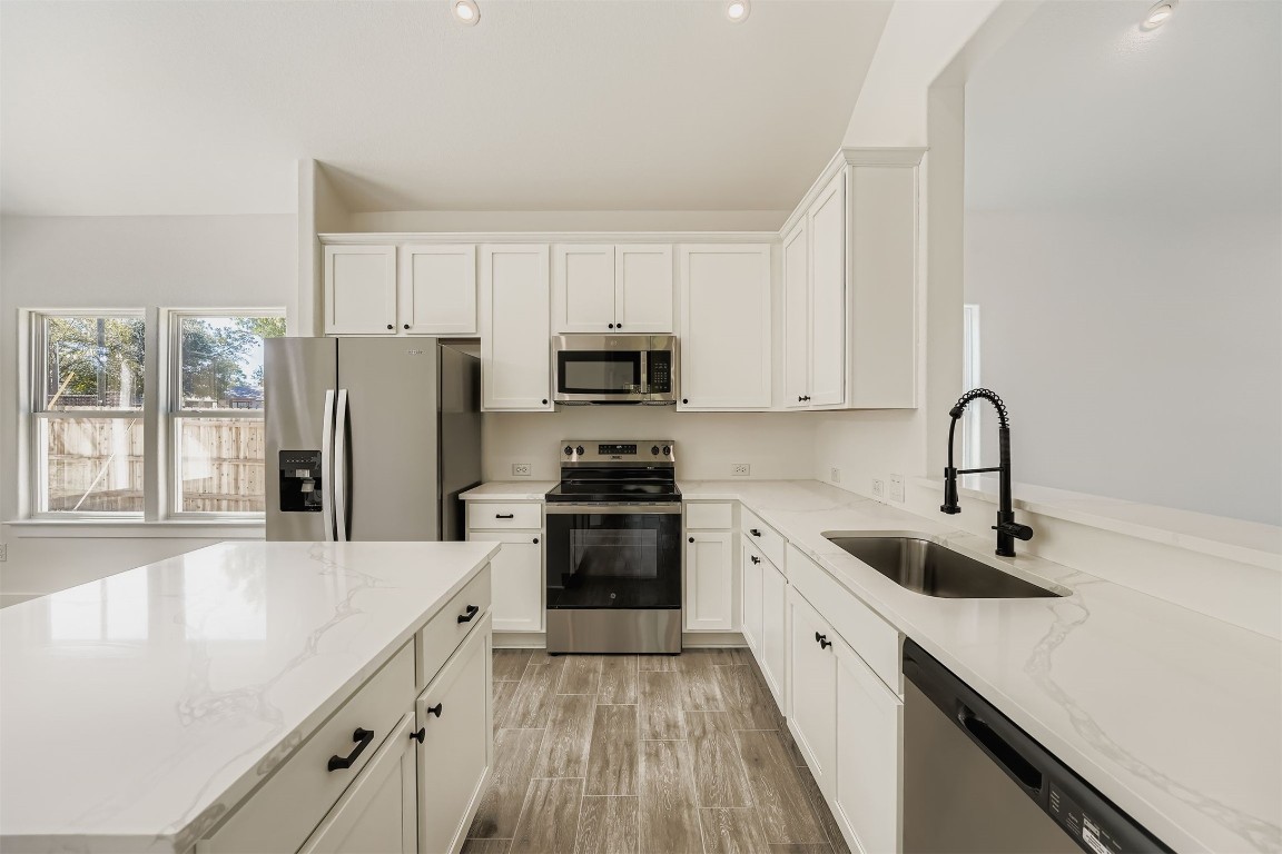 701 East 3rd Street Elgin, TX 78621 - Photo 12 of 28 Kitchen