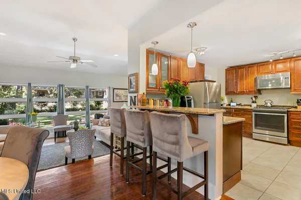 $338,500 | 4424 Northover Drive, Jackson, MS 39211