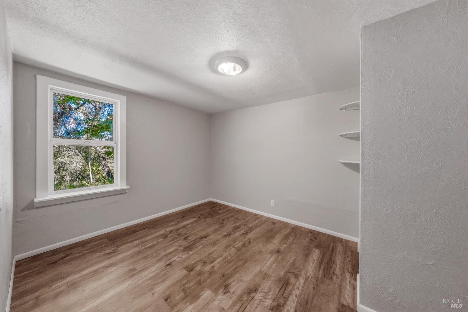 6240 Eastside Calpella Road Ukiah, CA 95482 - Photo 15 of 33