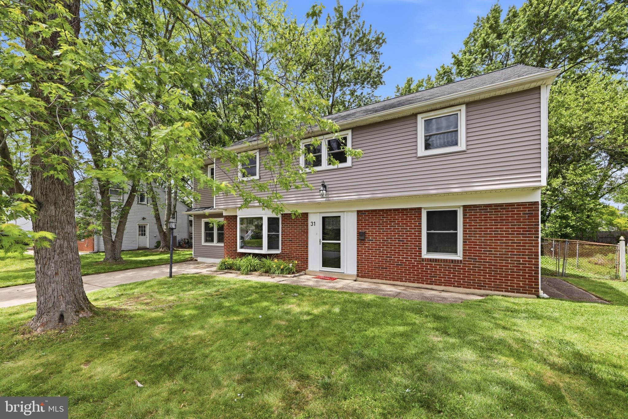 31 Heritage Road Marlton, NJ 08053 - Photo 3 of 36