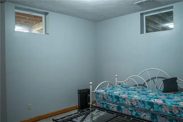 a close view of sink and tap