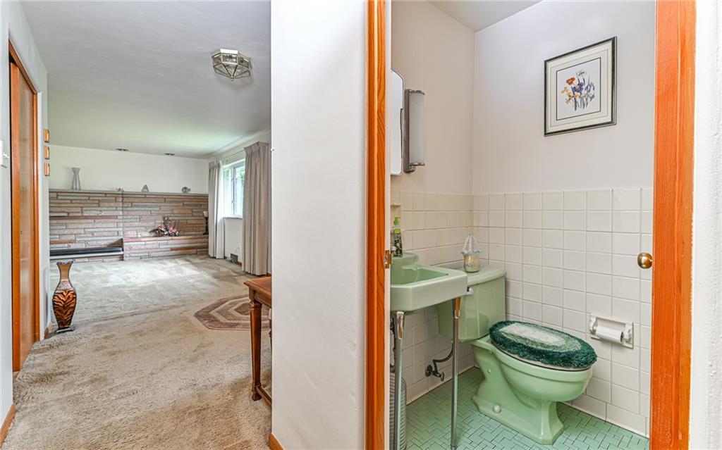 212 Beech Road Butler, PA 16001 - Photo 14 of 32 Gallery Image 14