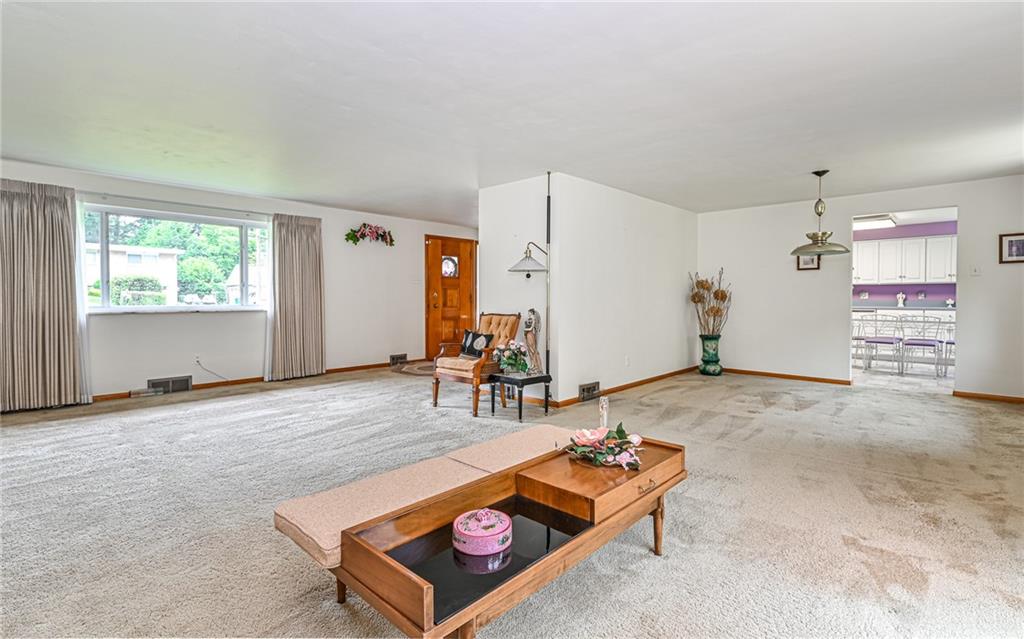 212 Beech Road Butler, PA 16001 - Photo 8 of 32 Gallery Image 8