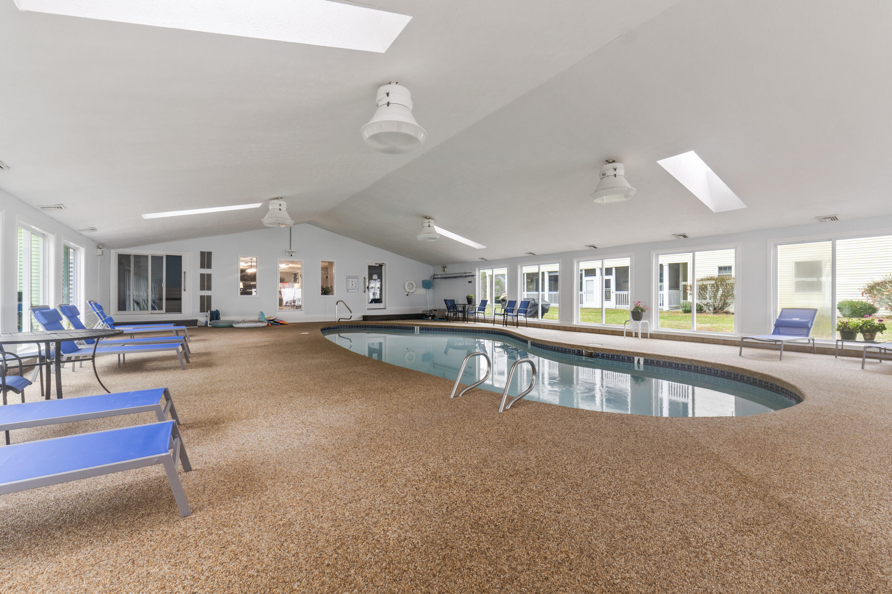 1762 Post Rd Unit 206_141