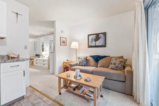 $173,500 | 1762 Post Road, Unit 206, Wells, ME 04090