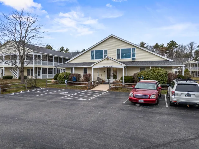 $173,500 | 1762 Post Road, Unit 206, Wells, ME 04090