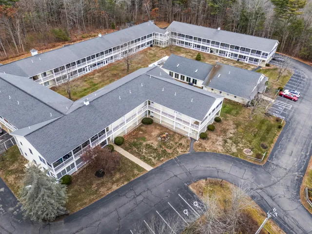 $173,500 | 1762 Post Road, Unit 206, Wells, ME 04090