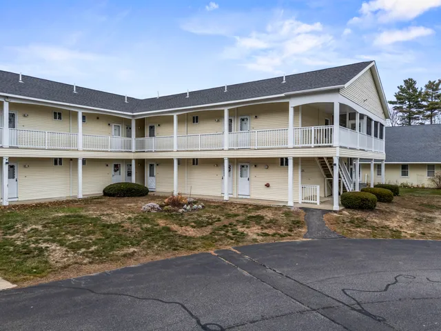 $173,500 | 1762 Post Road, Unit 206, Wells, ME 04090