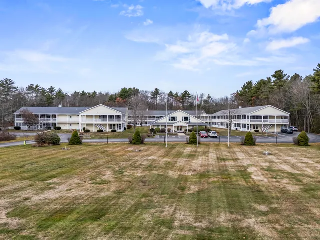 $173,500 | 1762 Post Road, Unit 206, Wells, ME 04090