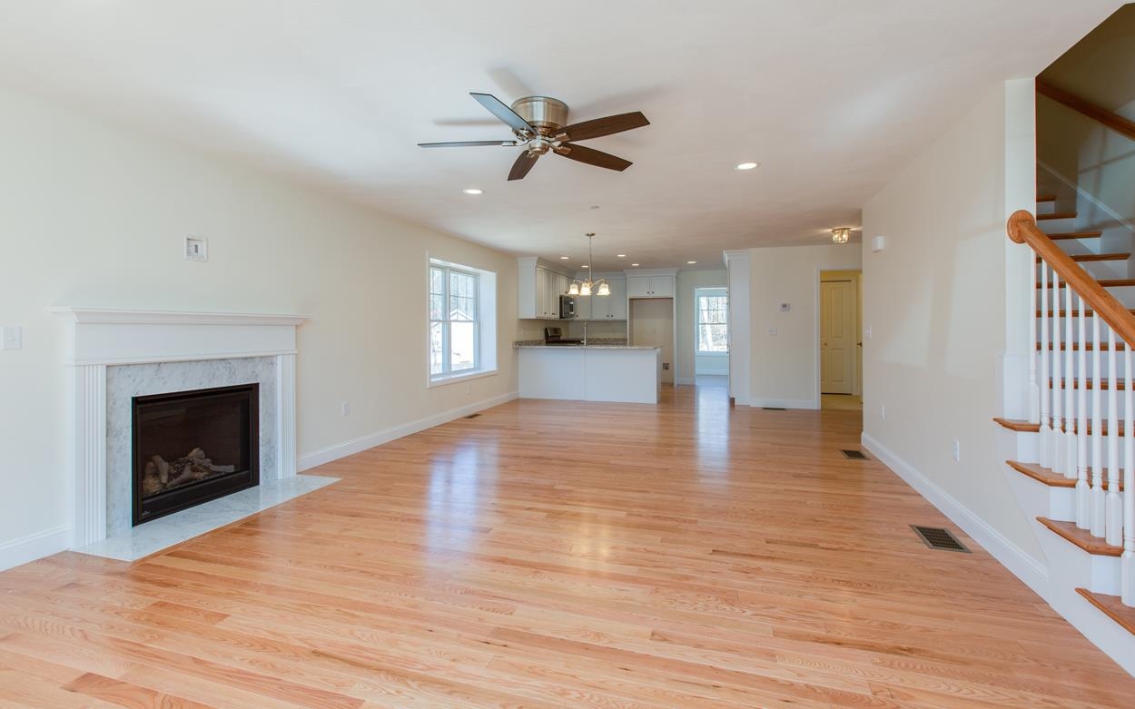 3 Basswood Road Pelham, NH 03076 - Photo 12 of 33