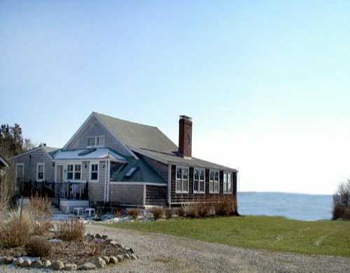 Exterior Front.