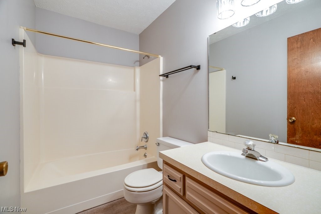 310 Leatherman Road Wadsworth, OH 44281 - Photo 26 of 35 Gallery Image 26