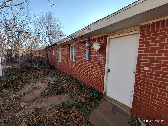 a backyard of a house
