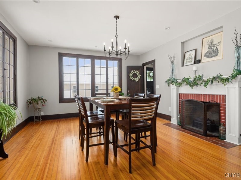 6 Ironwood Road New Hartford, NY 13413 - Photo 6 of 43 The original, one-of-a-kind windows have storms. H