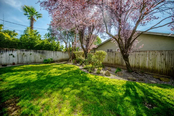 $719,000 | 417 Baylor Drive, Woodland, CA 95695