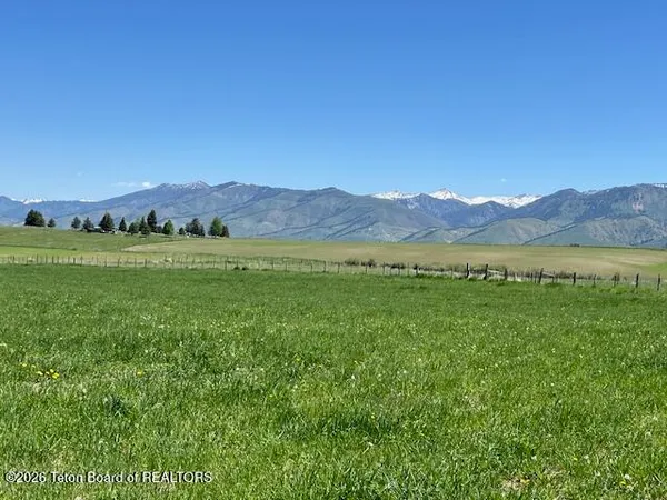 $1,307,500 | 5002 Fairview Spg Crk Road, Fairview, WY 83119