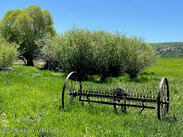 $1,307,500 | 5002 Fairview Spg Crk Road, Fairview, WY 83119
