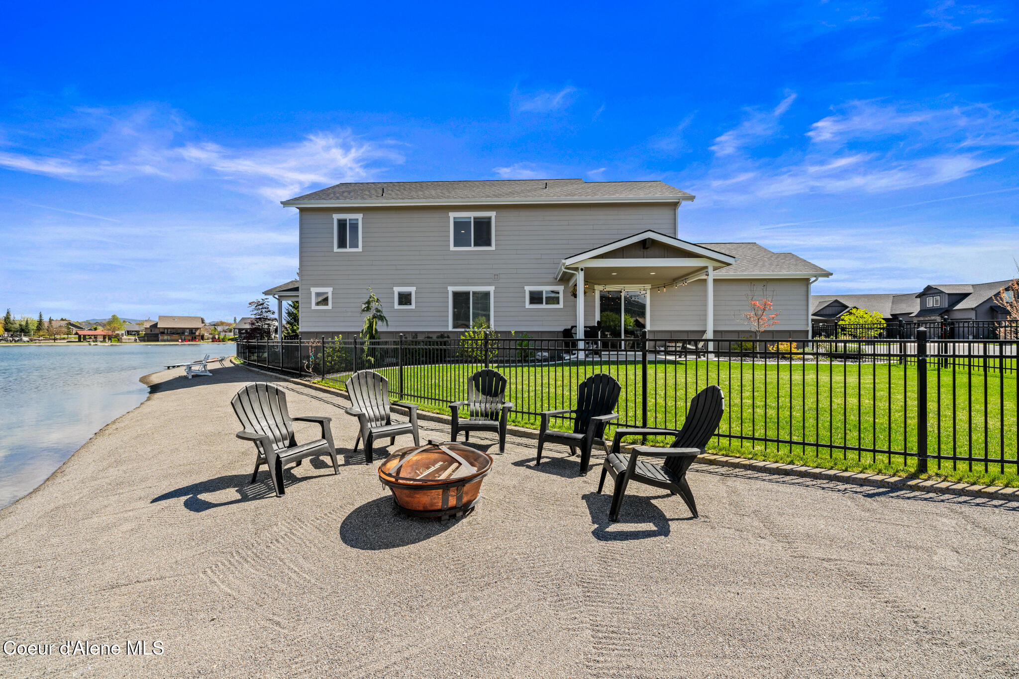 13806 North Treasure Island Court Rathdrum, ID 83858 - Photo 47 of 56 Large Private Beach
