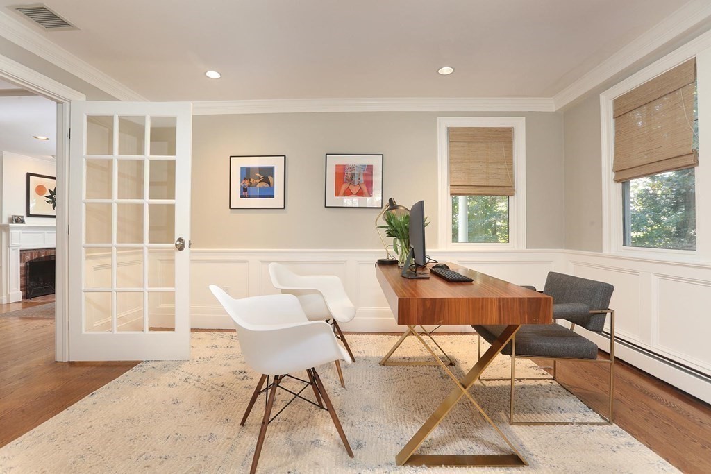 16 Pilgrim Road Newton, MA 02468 - Photo 12 of 25 a dining room with furniture and window