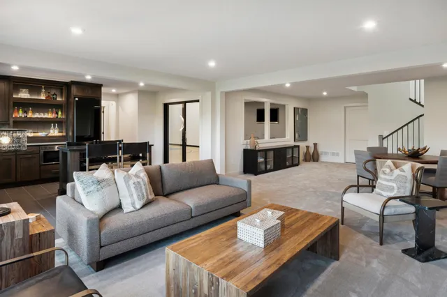 $1,800,000 | 4740 Ogden Trail Lane North, Stillwater, MN 55082