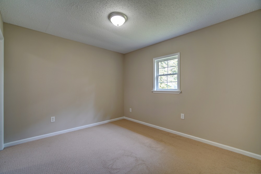 398 Crow Road Inman, SC 29349 - Photo 17 of 36