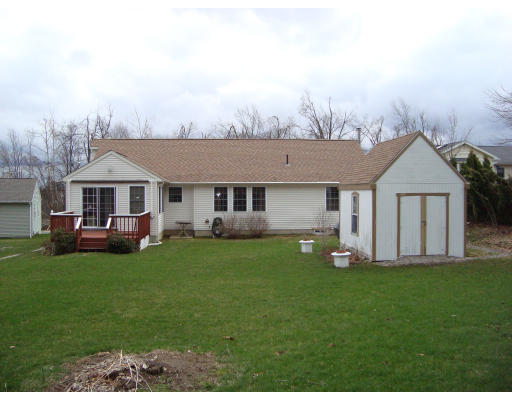 88 Lanesboro Road Worcester, MA 01606 - Photo 2 of 16 Gallery Image 2