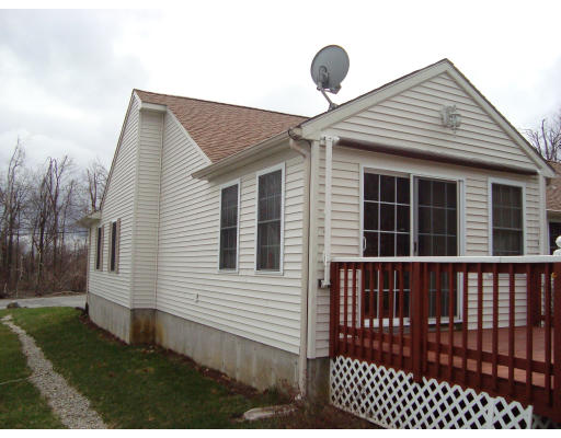 88 Lanesboro Road Worcester, MA 01606 - Photo 3 of 16 Gallery Image 3