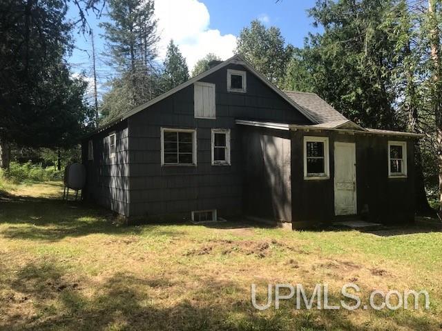 1810 Iron Lake Road Iron River, MI 49935 - Photo 22 of 32