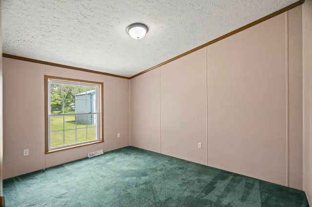 $359,900 | 352 Blue Door Road, Portland, TN 37148