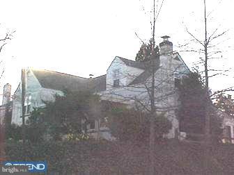 726 Crestview Road Philadelphia, PA 19128 - Photo 1 of 6