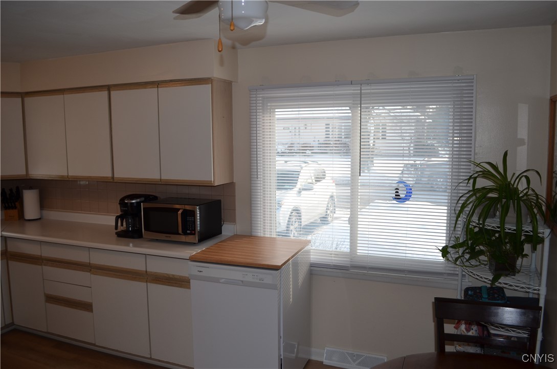 409 Cosby Road Utica, NY 13502 - Photo 6 of 25