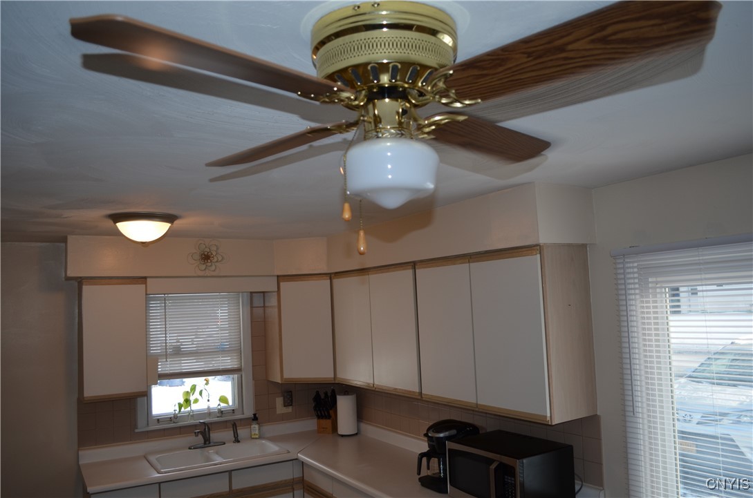 409 Cosby Road Utica, NY 13502 - Photo 8 of 25