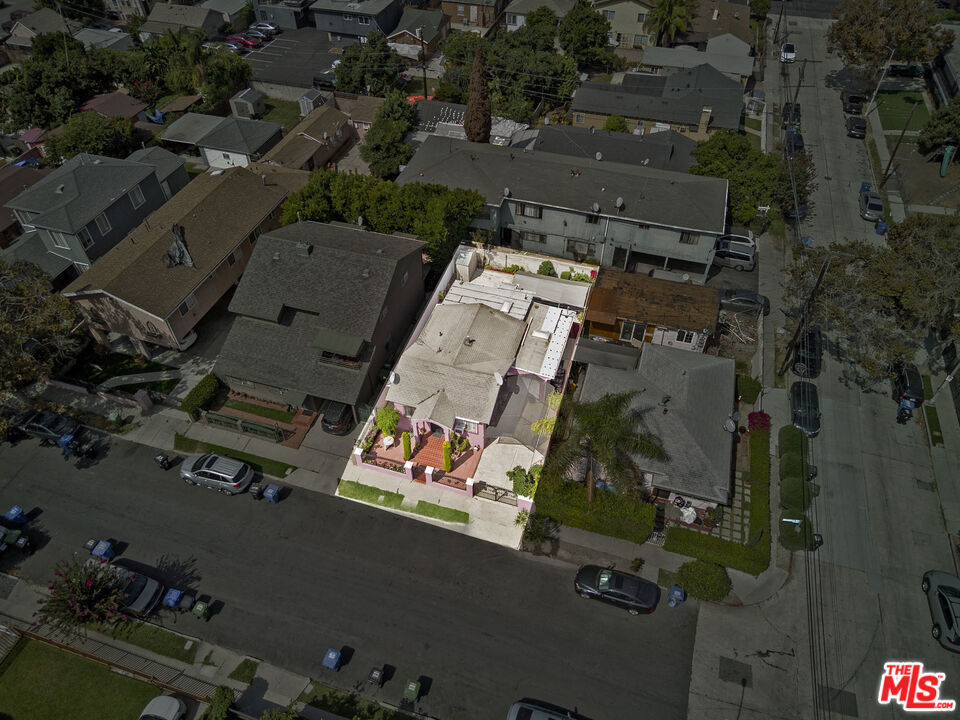 2907 South Ridgeley Drive Los Angeles, CA 90016 - Photo 14 of 15