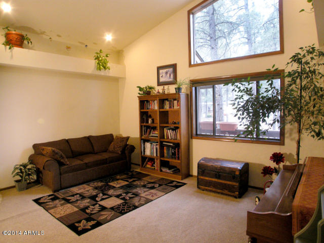 4842 Medina Way Flagstaff, AZ 86004 - Photo 7 of 20 Medina07