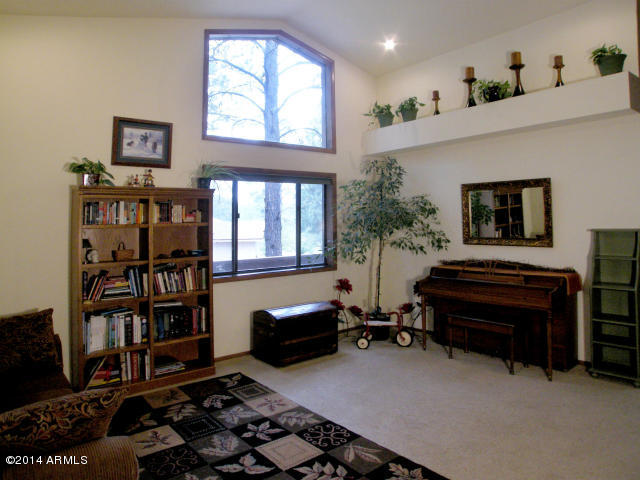 4842 Medina Way Flagstaff, AZ 86004 - Photo 8 of 20 Medina08