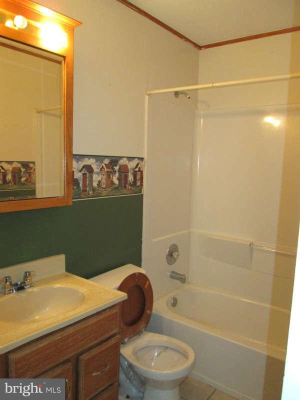 1210 Prince Street Dunkirk, MD 20754 - Photo 12 of 13 Bath