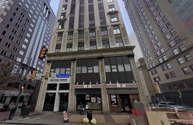 $350 | 643 Liberty Avenue, Pittsburgh, PA 15222