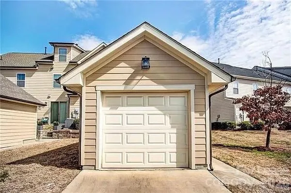 $2,300 | 3841 Willow Green Place, Charlotte, NC 28206