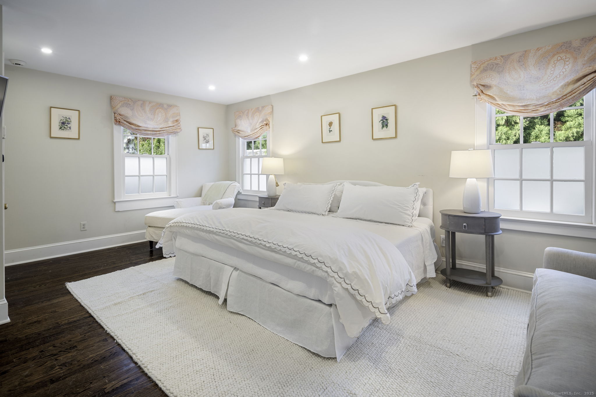 1 Flicker Lane Norwalk, CT 06853 - Photo 21 of 39 a spacious bedroom with a bed and a large window