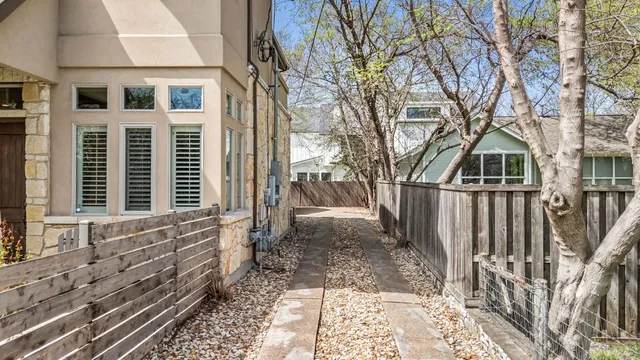 $6,500 | 2002 Kinney Avenue, Unit B, Austin, TX 78704
